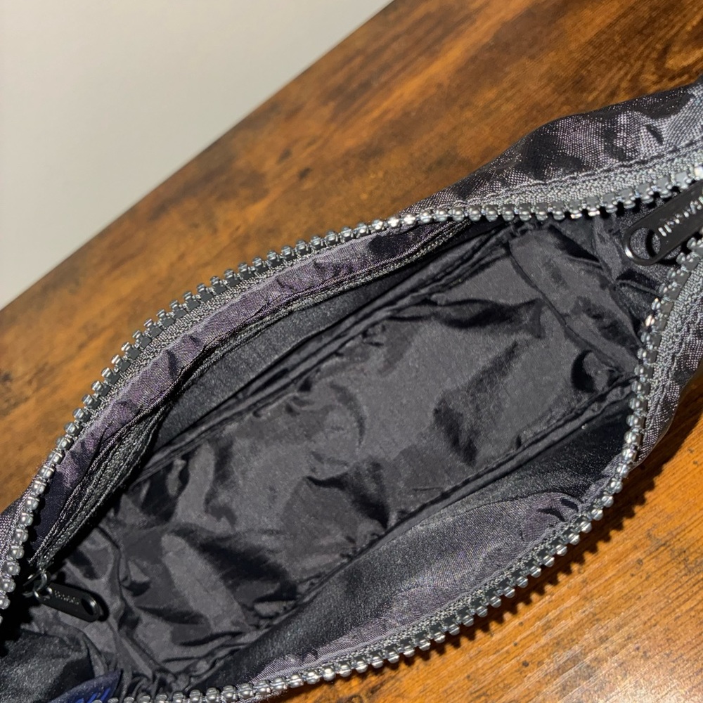 Baggu Black Swan Shoulder Bag NWOT - Picture 5 of 5